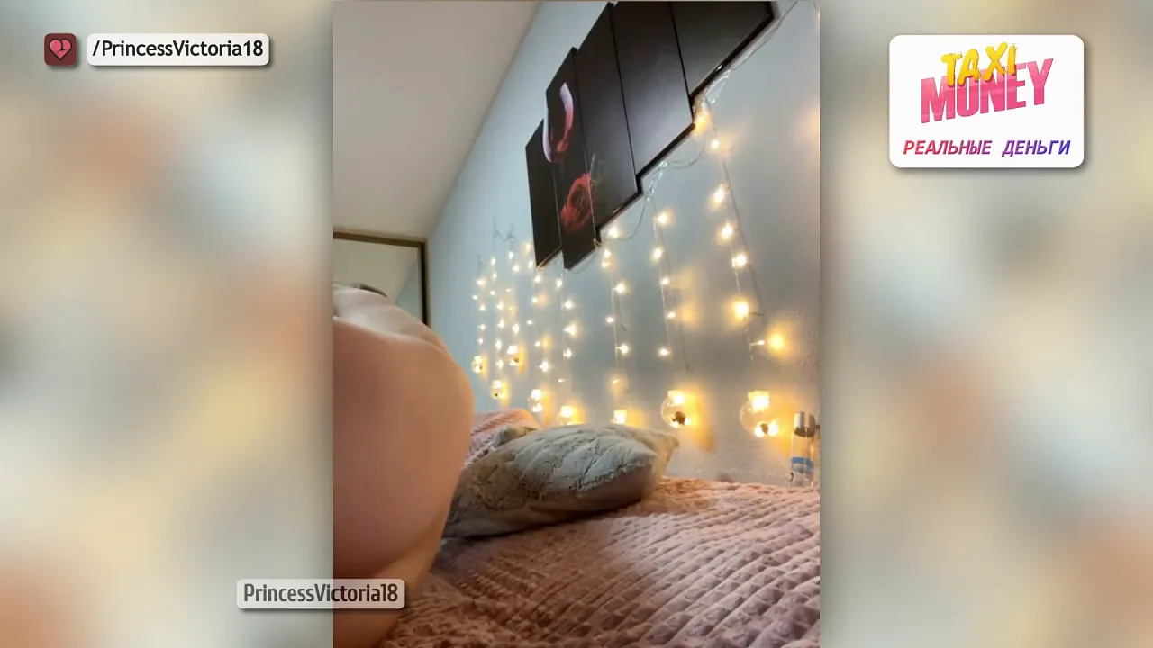 Redheaded webcam model fingers her asshole while masturbating with a dildo