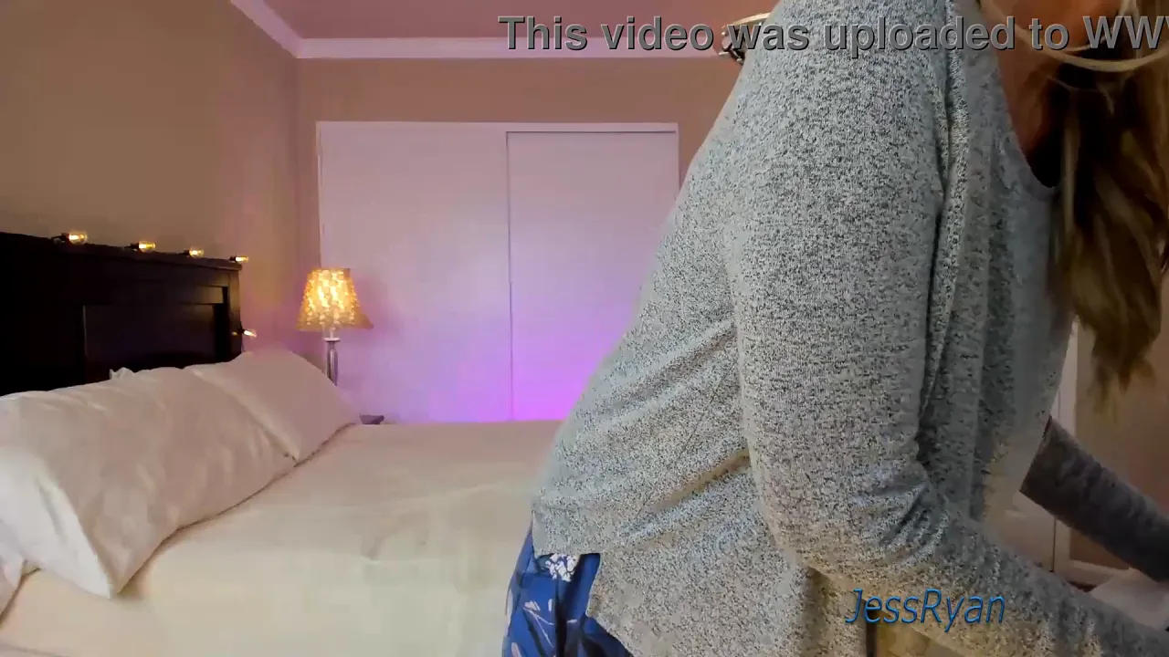 Blonde MILF camgirl Jess Ryan performs a private show and watches herself
