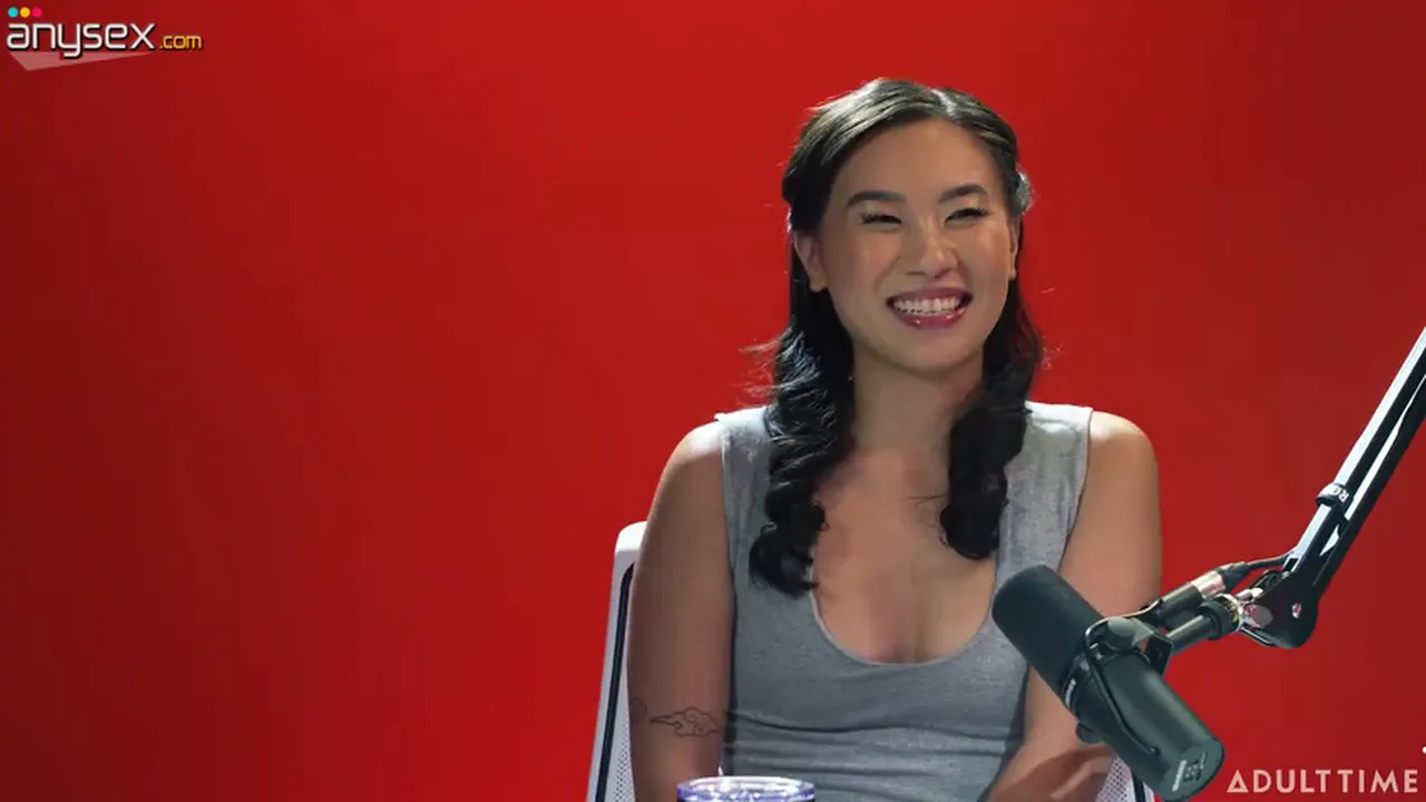 Asian brunette Kimmy Kimm masturbates with a vibrator on camera