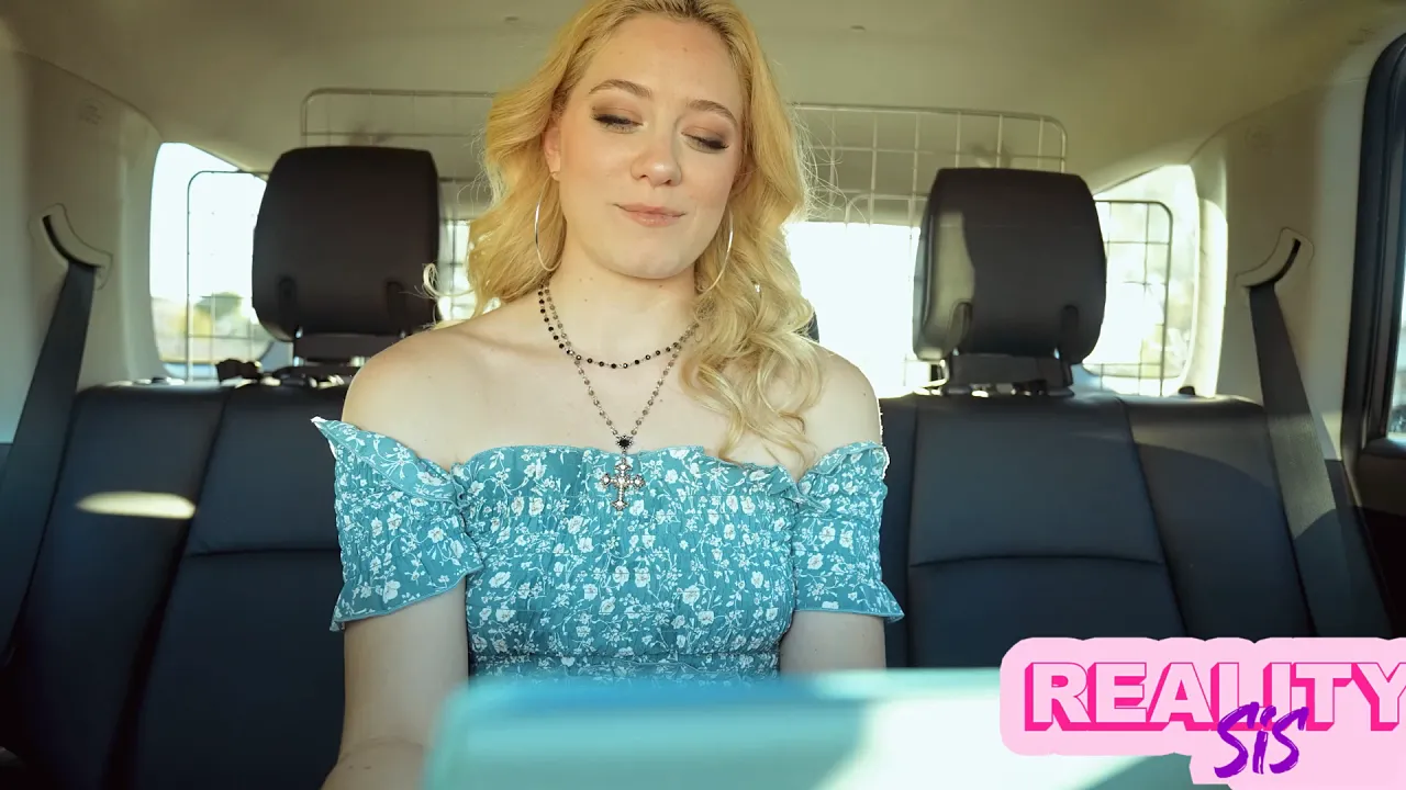 Blonde stepbro stepsister River Lynn has hardcore sex with a toy