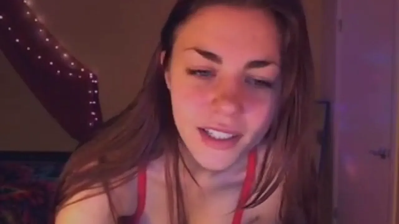 Live webcam seduction: Awesome Kate teases in red lingerie