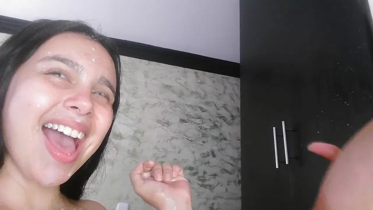 18 25 big tits fetish video