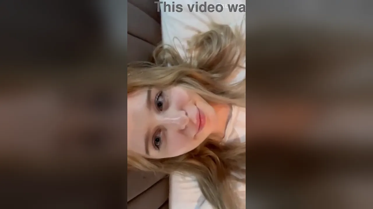 Blonde Zxlecya masturbates solo in her bedroom
