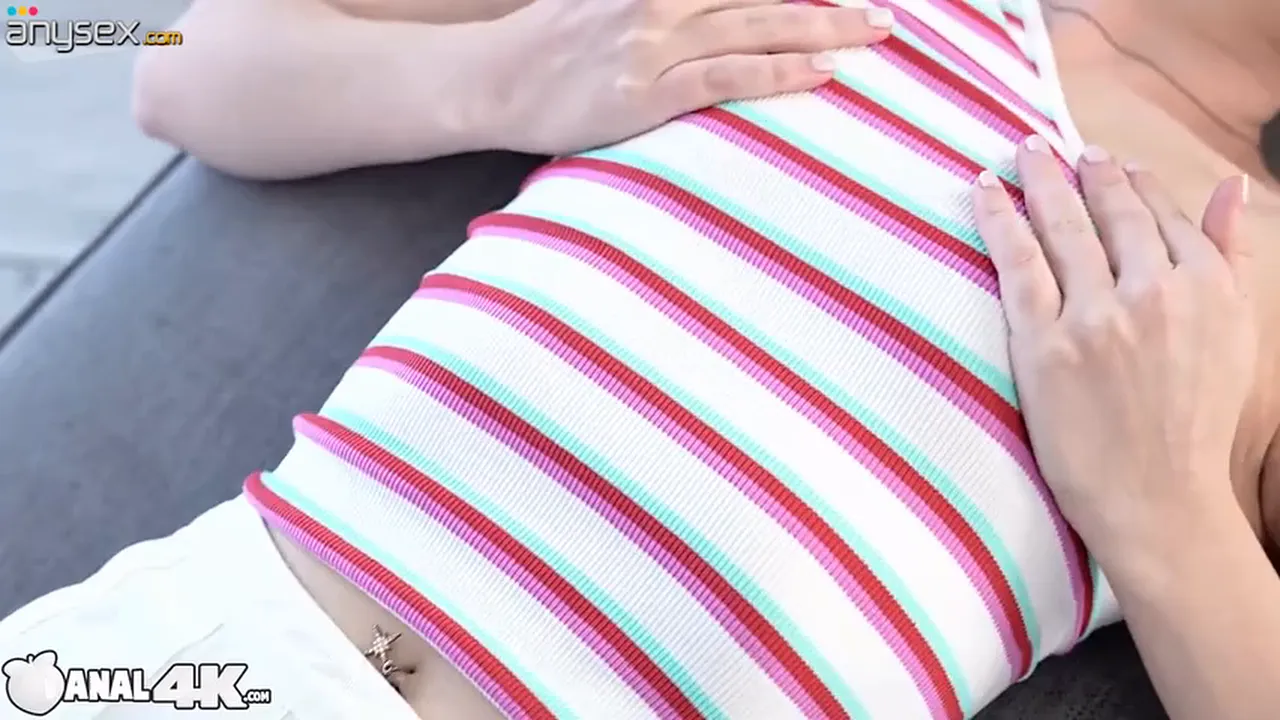 Maria Kazi stretches her tight asshole with toys before a big cock enters