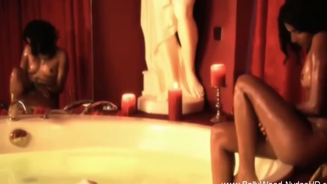 Indian MILF Kathak Mistress strips and dances seductively in a solo video