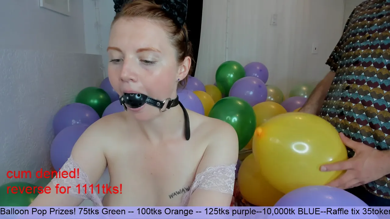 Redheaded MILF Haylee Love gags and spits during webcam fetish party