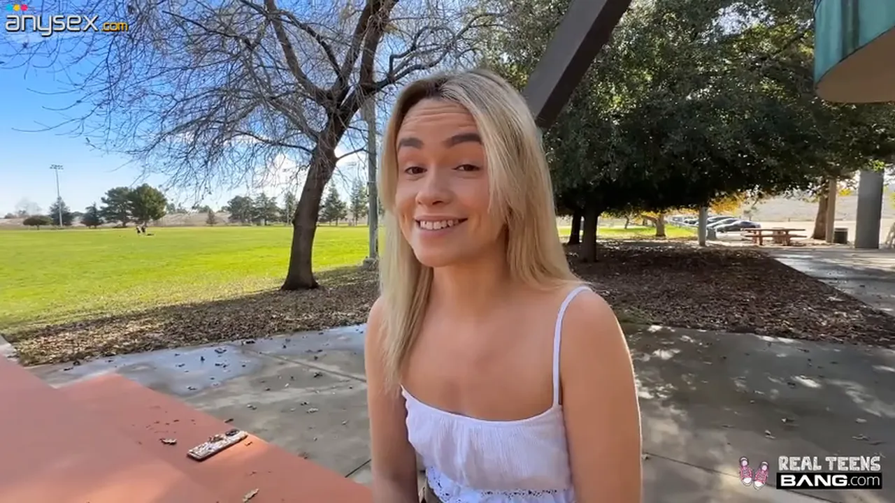 Skinny blonde in park gives blowjob and fucks after returning to his apartment