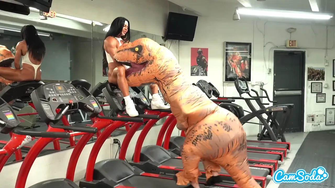 Cam girl roleplays as a T-rex and gets fucked hard