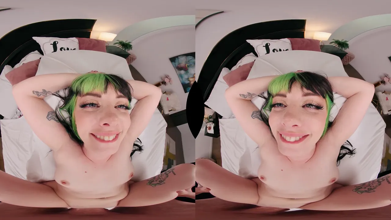 Kitty Cam gives a kinky virtual reality blowjob, deepthroat and handjob