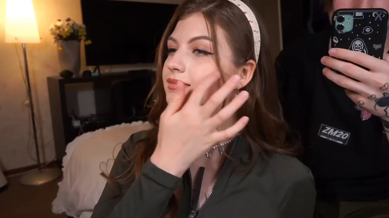 Beautiful girl shows her perky tits and yummy ass on the first date