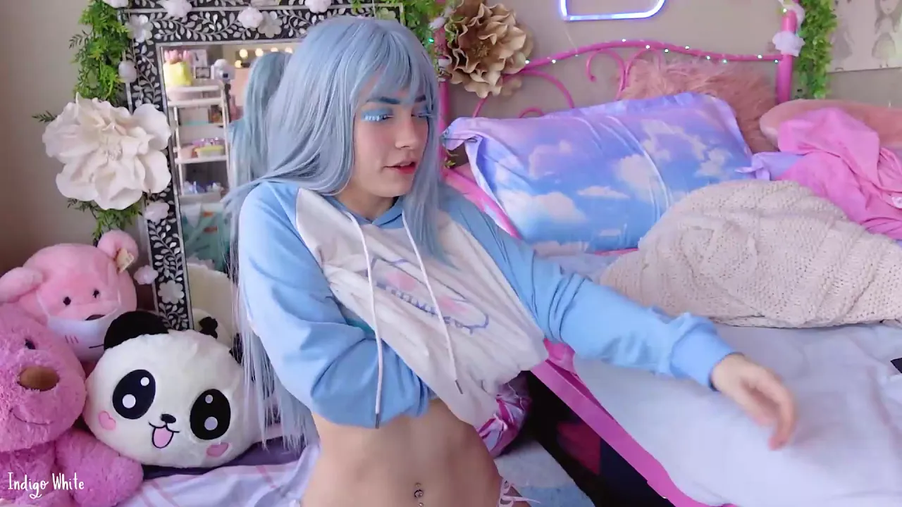 Indigo White cosplays Rimuru for a masturbation and blowjob scene
