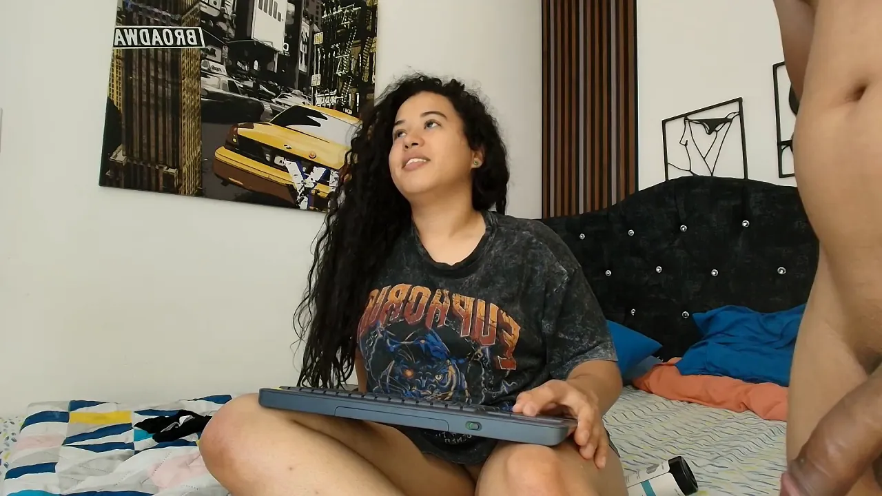 Ema Abby and Gamers_sexo film a music video while Ema's horny neighbor watches and