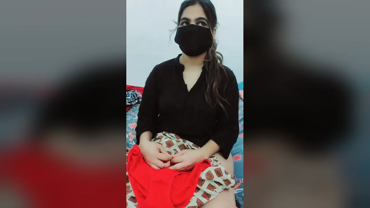 Indian stepmom Sobia Nasir masturbates and plays alone with anal toys