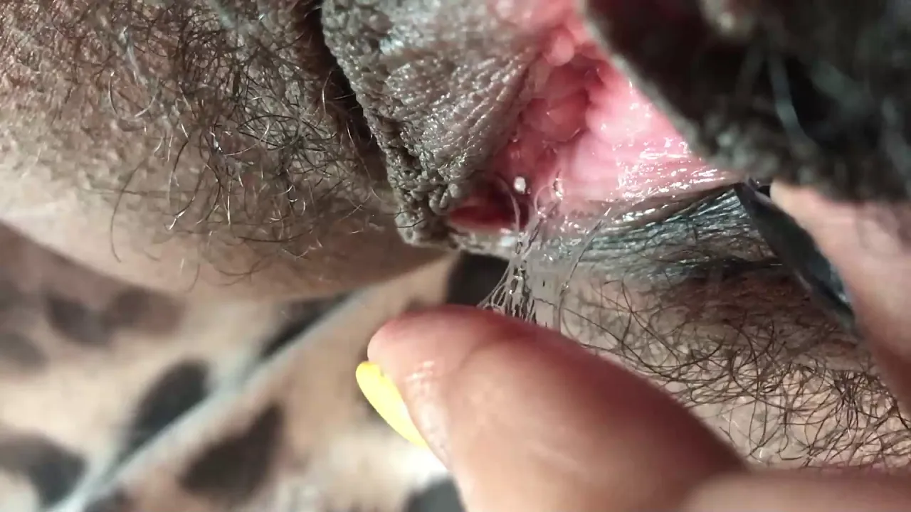 Chubby ebony solo girl fingers her hairy bush, wanks and pees