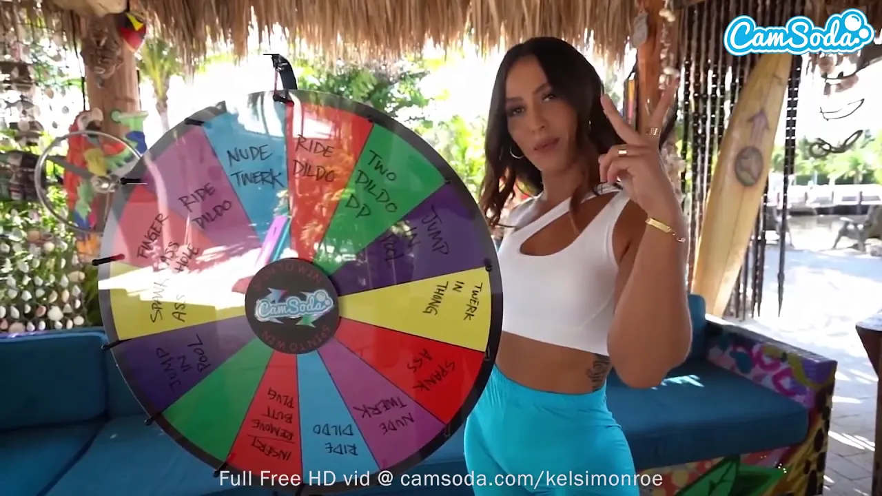 Kelsi Monroe uses a huge dildo to pleasure her big ass on webcam