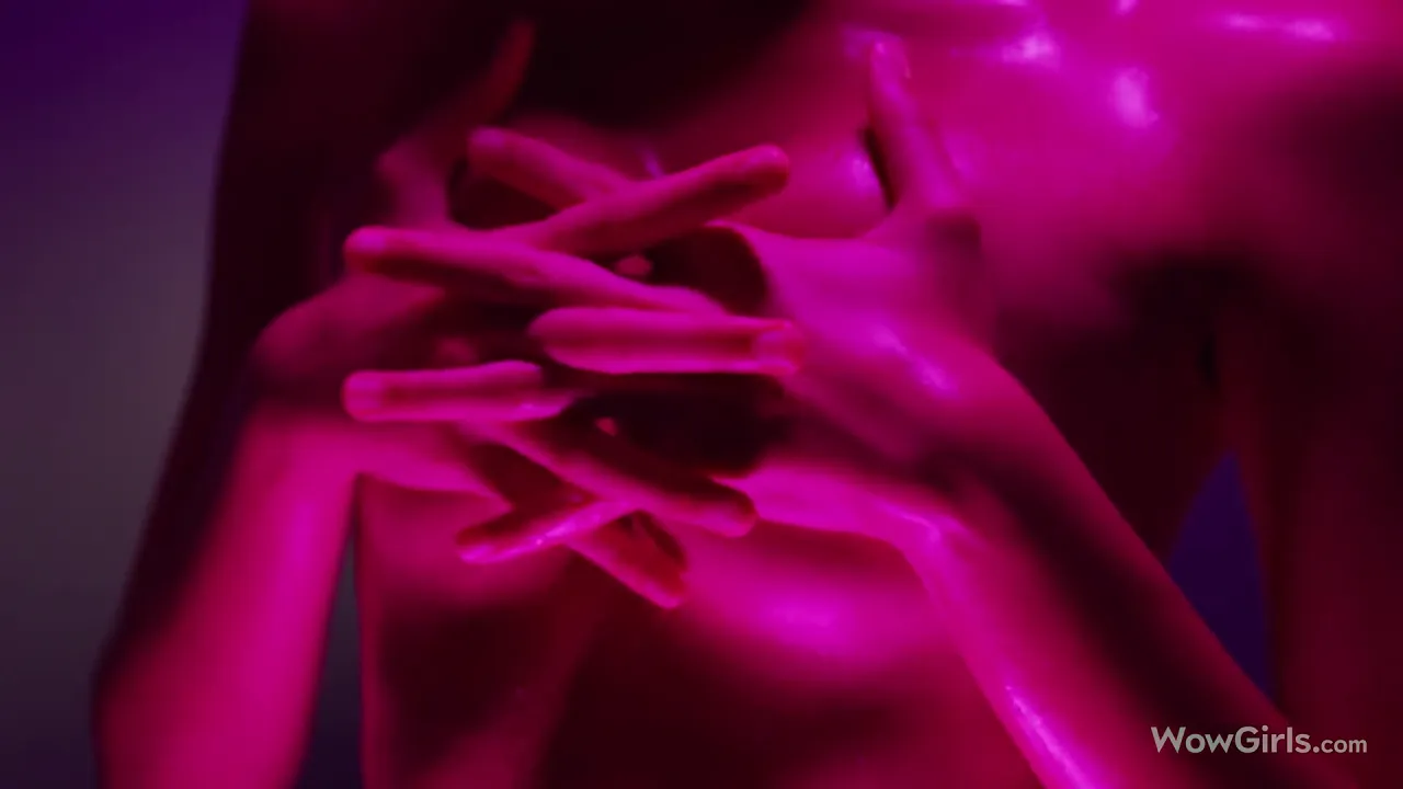 Russian solo video starring gorgeous model Alissa Foxy