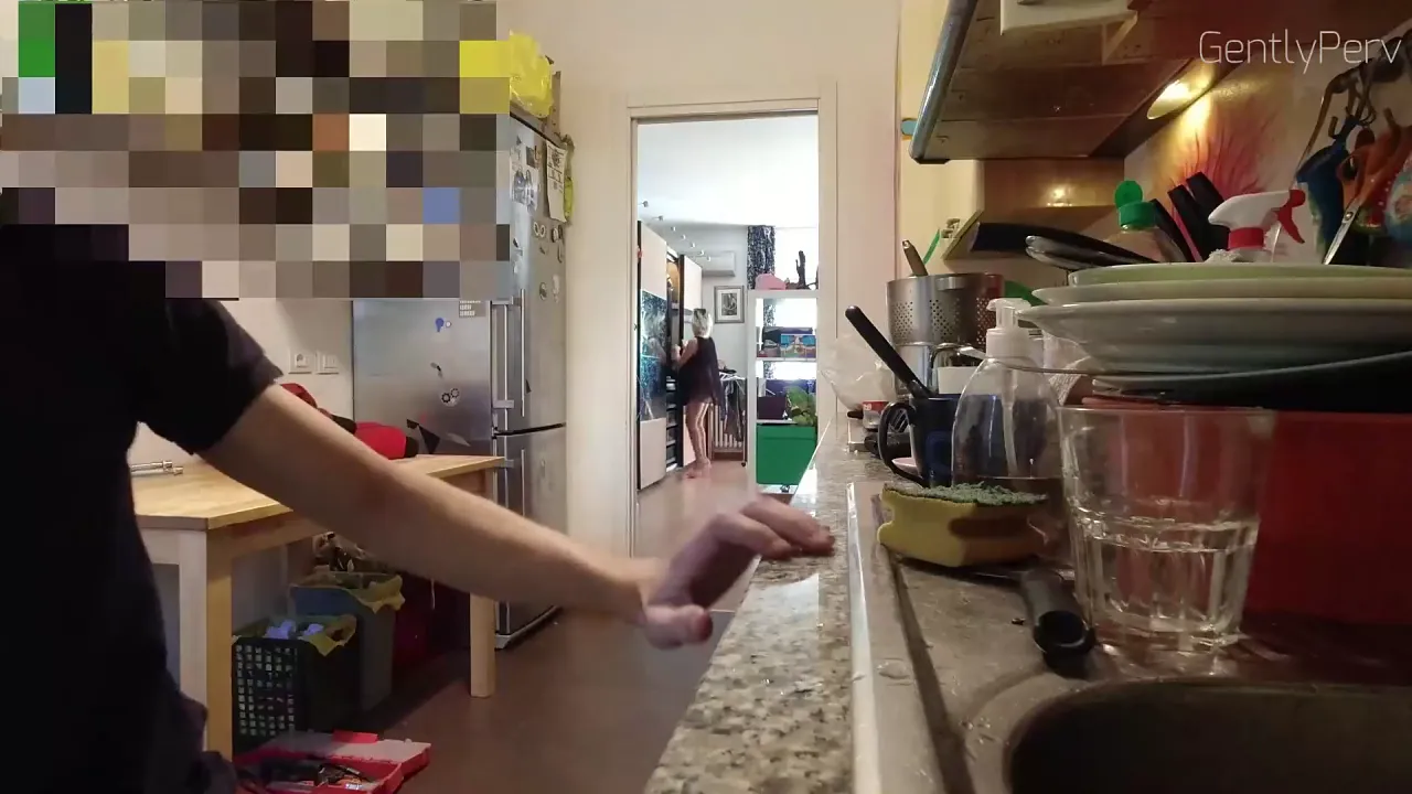 Italian MILF catches plumber jerking off and sucks his big cock