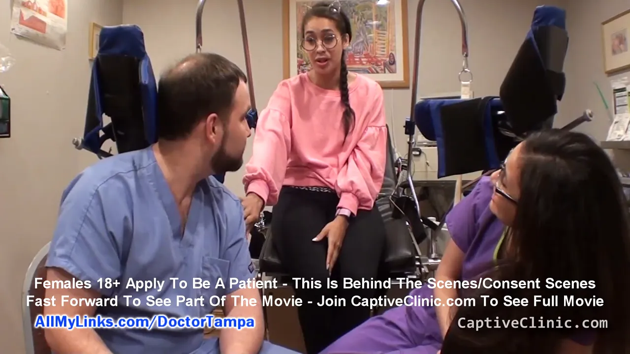 Doctor Tampa interrupts a journalist's article to treat her hysteria at the bondage clinic