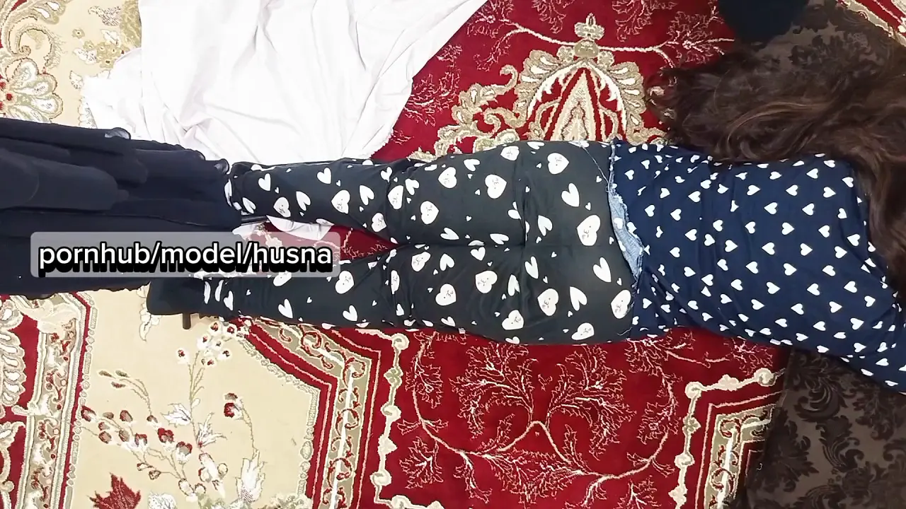 Exhausted Husna masturbates and gets a massage