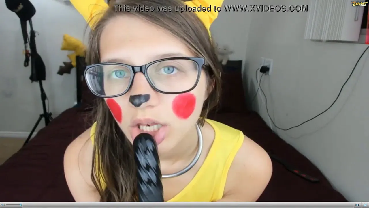 Cosplay masturbation solo female video