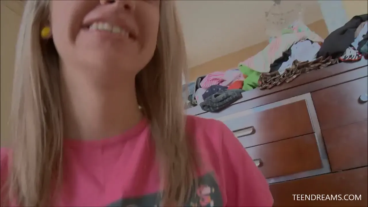 Solo female Yuki masturbates to a dildo orgasm