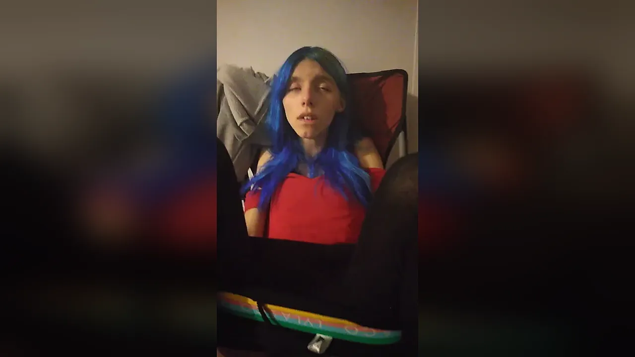 Borisholly strips and masturbates with toys before squirting