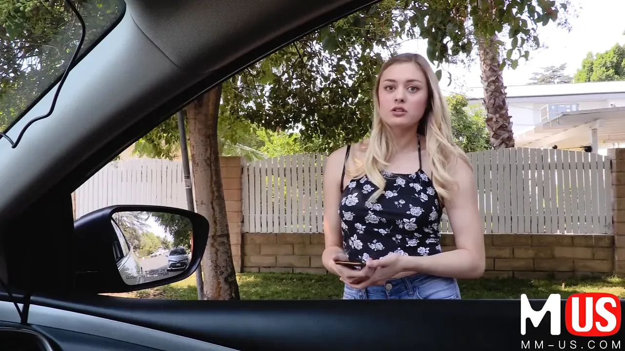 Blonde Amber Moore picked up by stranger then has webcam sex