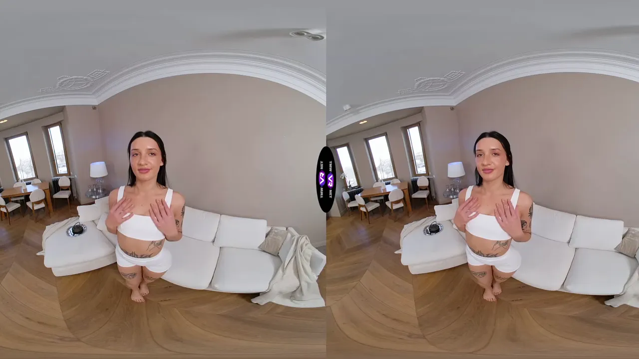Brunette solo masturbation in 180° virtual reality POV