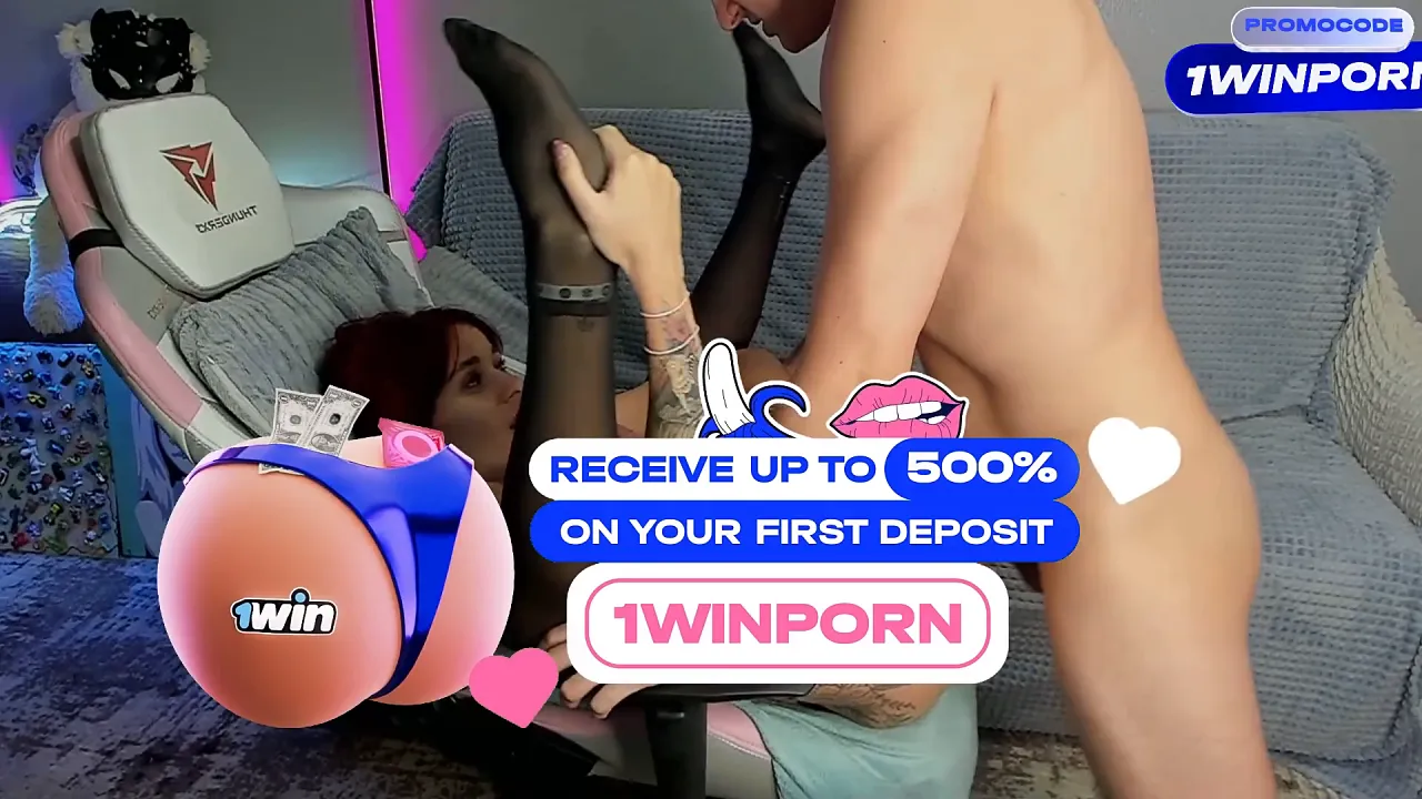 Amateur girlfriend fucked hard in missionary while breaking the chair