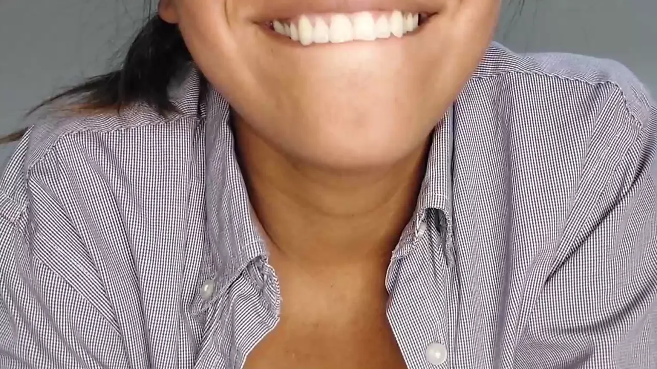 Amateur masturbation begging video